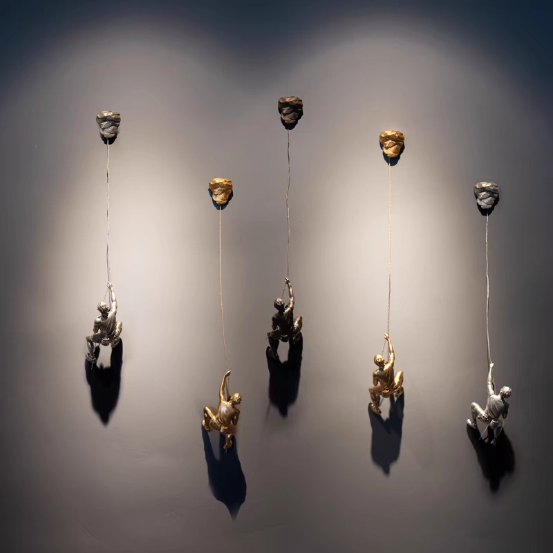Rock Climbing Figure Sculpture Wall Status Gold Silver Resin - 7Pandas Australia