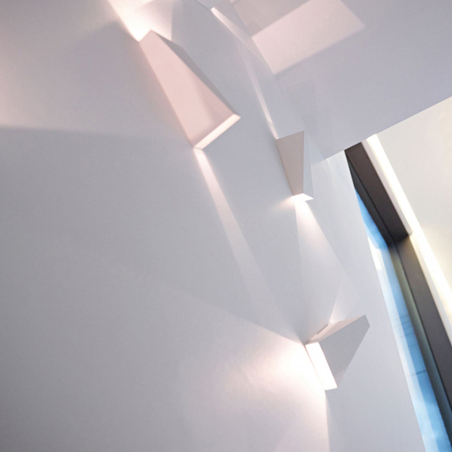 MUNICH LED Outdoor Exterior Wall Light Up and Down 5W+5W IP65 3000K - 7Pandas Australia